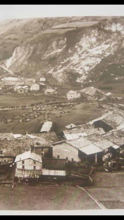 لا تْويلي B&B Le Cloux المظهر الخارجي الصورة
